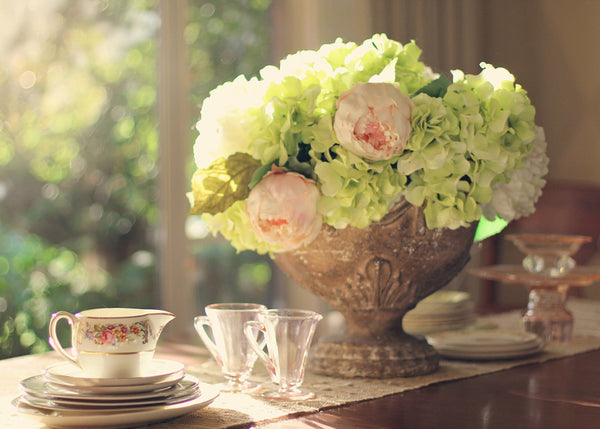 Deluxe Cottage Garden Mystery Gift Box