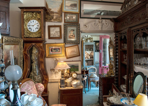 Silver Country Home Mystery Gift Box