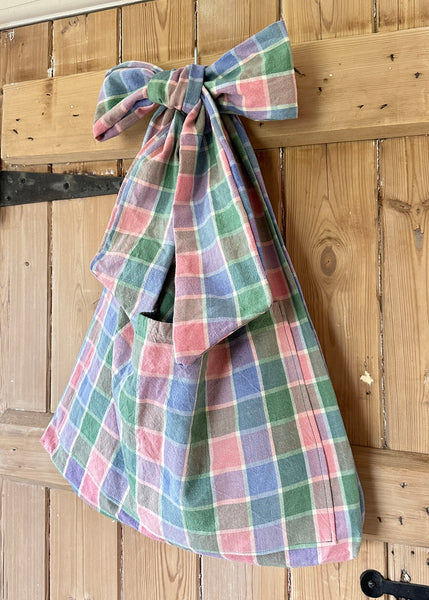 Repurposed Vintage Tablecloth Bow Bag