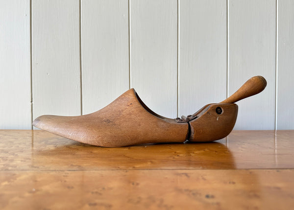 Pair of Cobblers Shoe Stays