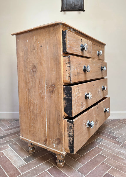 Victorian Pine Chest of Drawers