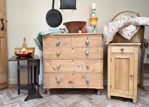 Oak Gate Leg Side Table