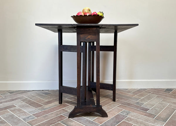 Oak Gate Leg Side Table