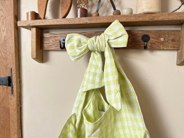 Repurposed Gingham Tablecloth Bow Bag