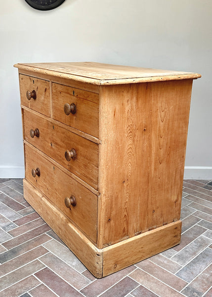 Victorian Pine Chest of Drawers