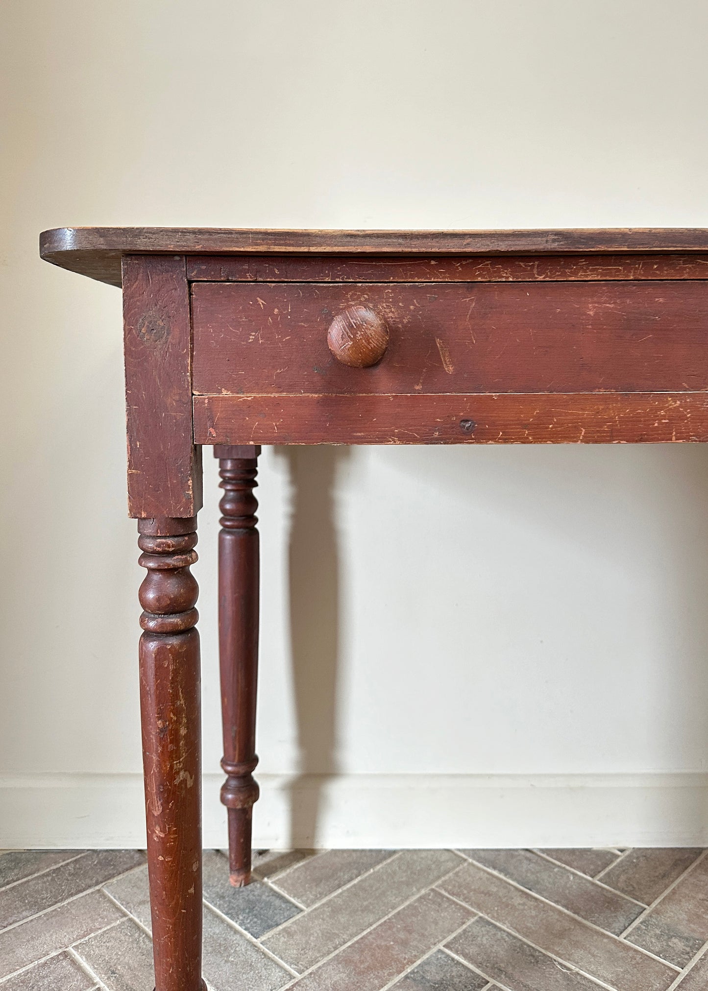 Pine Side Table, Timeworn Paint