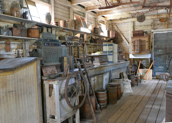 Bronze Rustic Decor Mystery Gift Box