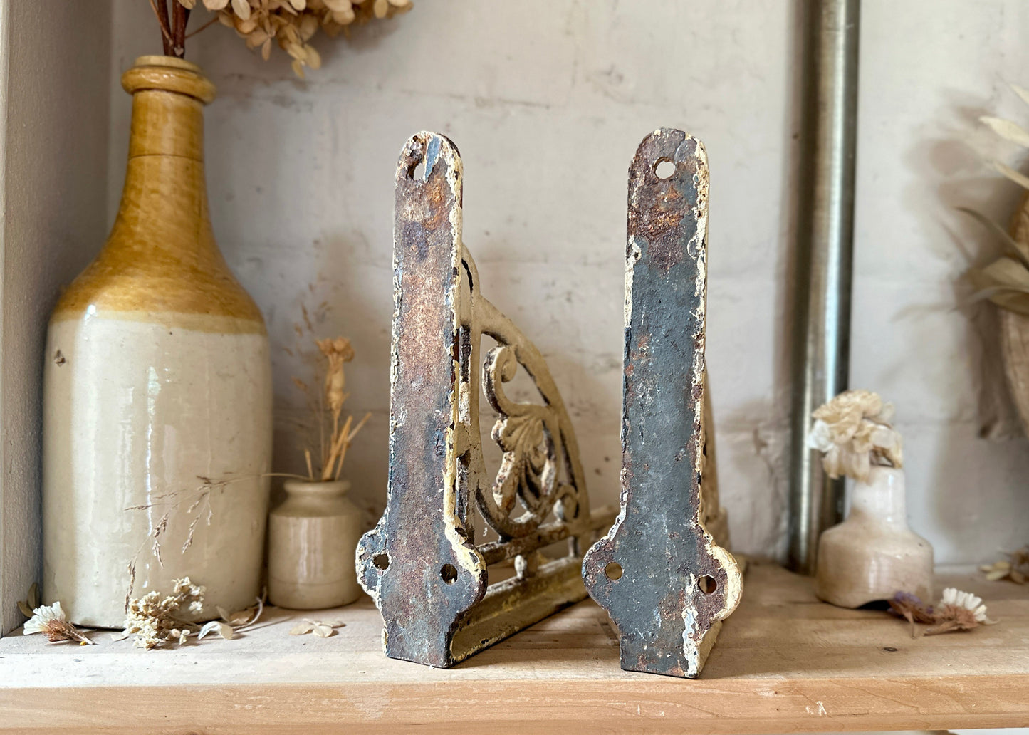 Pair of Ornate Shelf Brackets