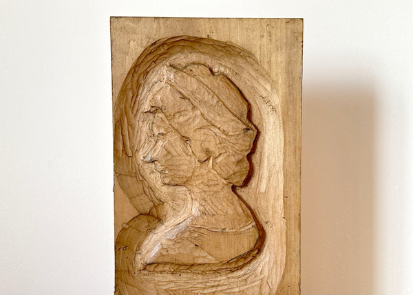 Queen Elizabeth Profile Carving