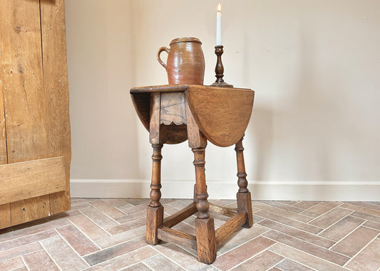 Drop Leaf Oak Side Table