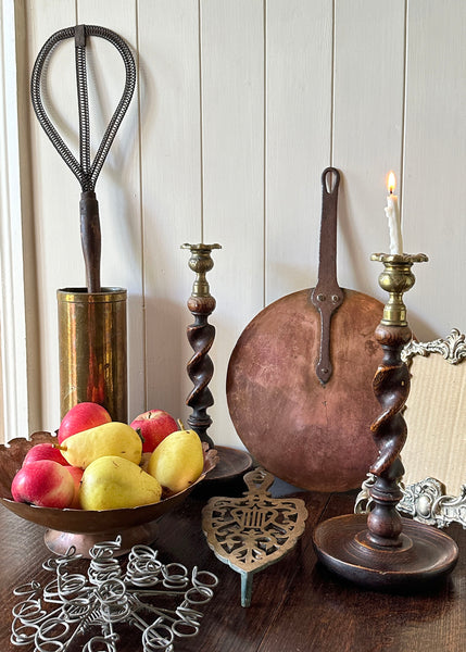 Looped Wire Carpet Beater