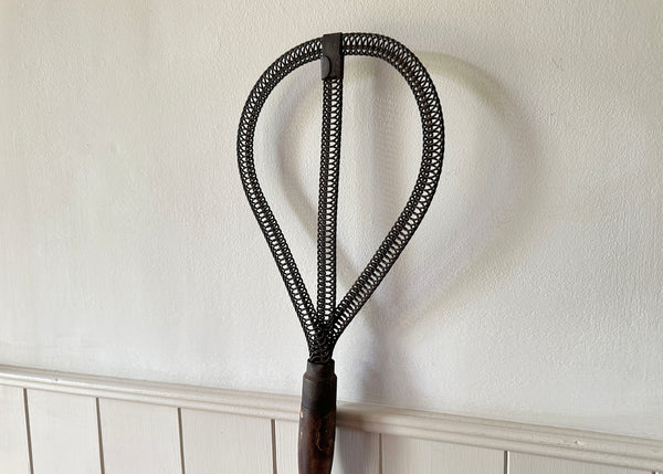 Looped Wire Carpet Beater