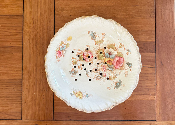 Ceramic Berry Bowl Strainer