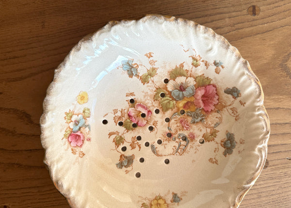 Ceramic Berry Bowl Strainer