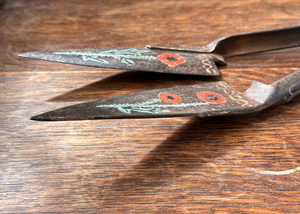 Painted Red Poppies Metal Shears