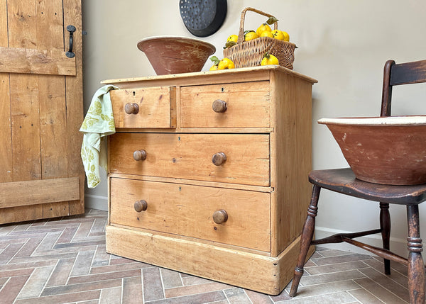 Victorian Pine Chest of Drawers