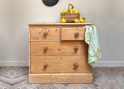 Victorian Pine Chest of Drawers