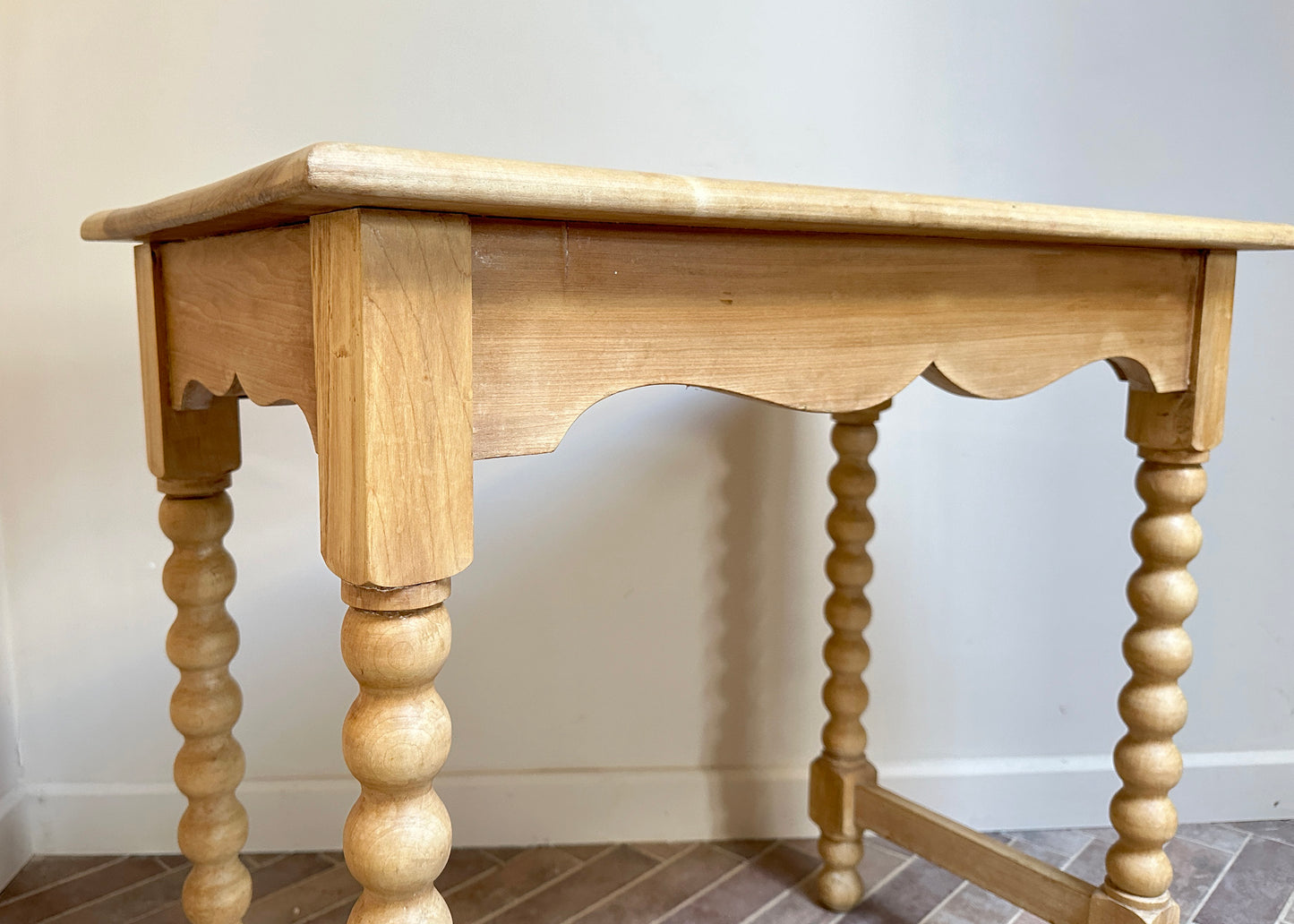 French Bobbin Leg Side Table