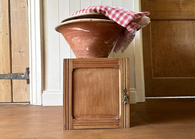 antique &amp; vintage furniture