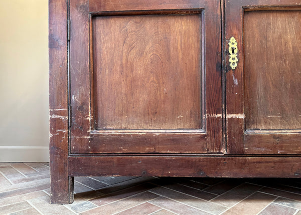 Old Pine Kitchen Dresser