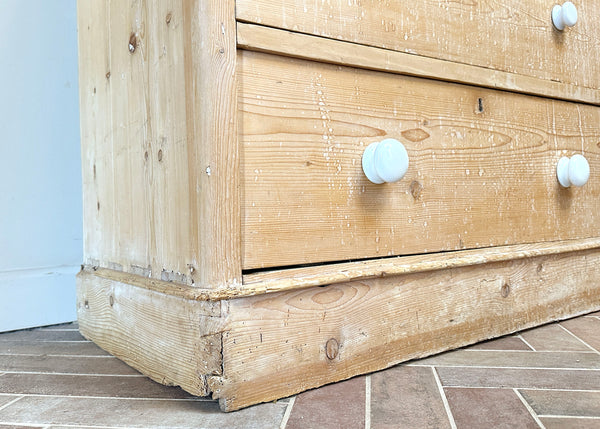 Victorian Pine Chest of Drawers