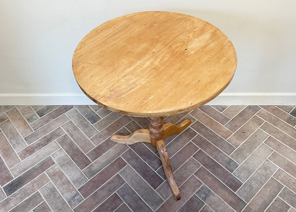 Pine Barley Twist Table