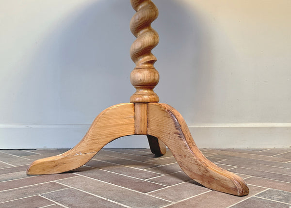 Pine Barley Twist Table