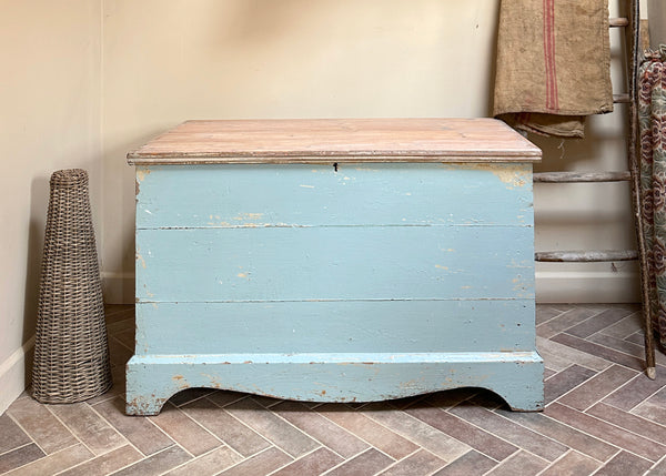Pine Blanket Box