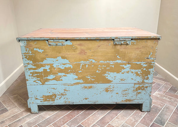Pine Blanket Box