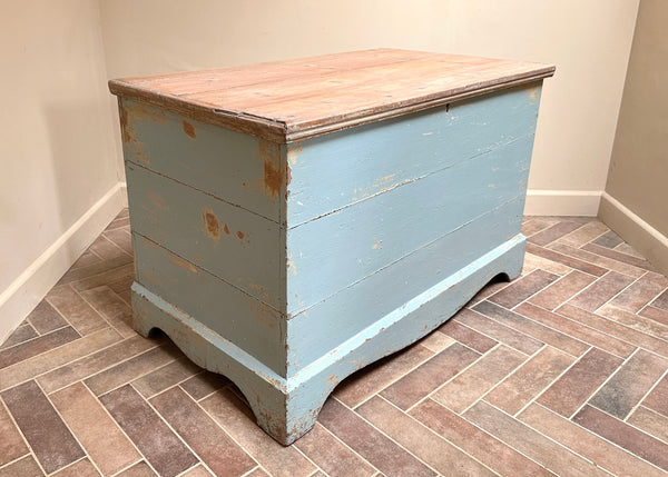 Pine Blanket Box