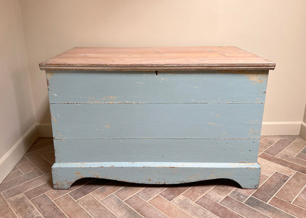 Pine Blanket Box