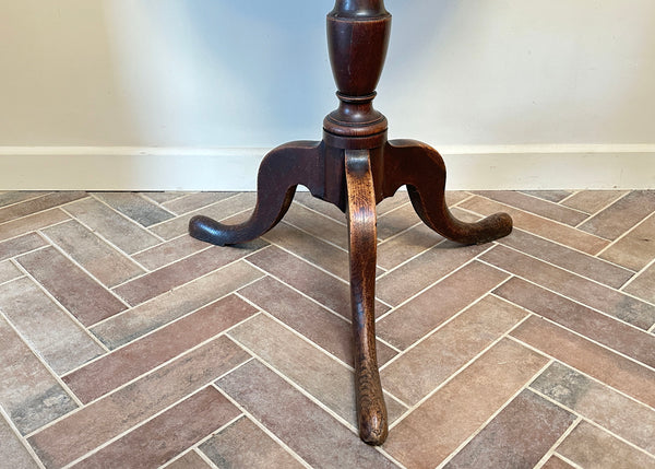 Georgian Tilt Top Table