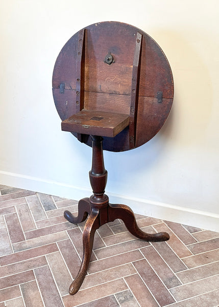 Georgian Tilt Top Table
