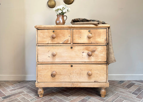 Victorian Pine Chest of Drawers
