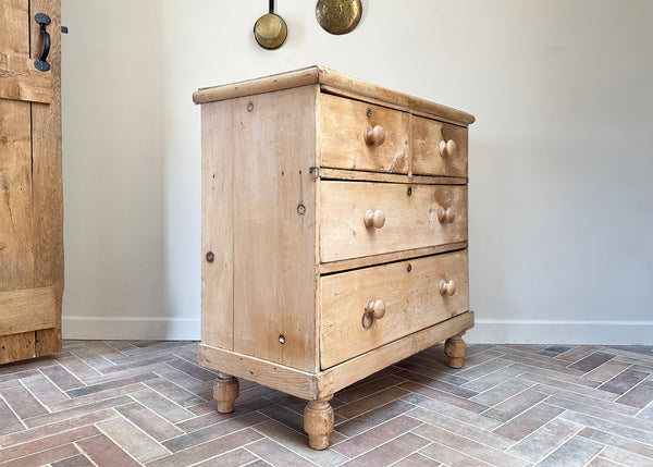 Victorian Pine Chest of Drawers