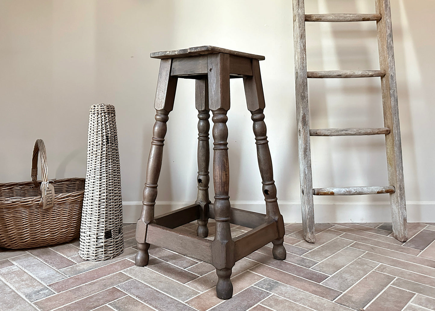 Rustic Oak Bar Stool