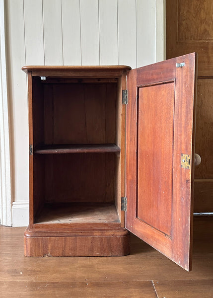 Mahogany Bedside Table