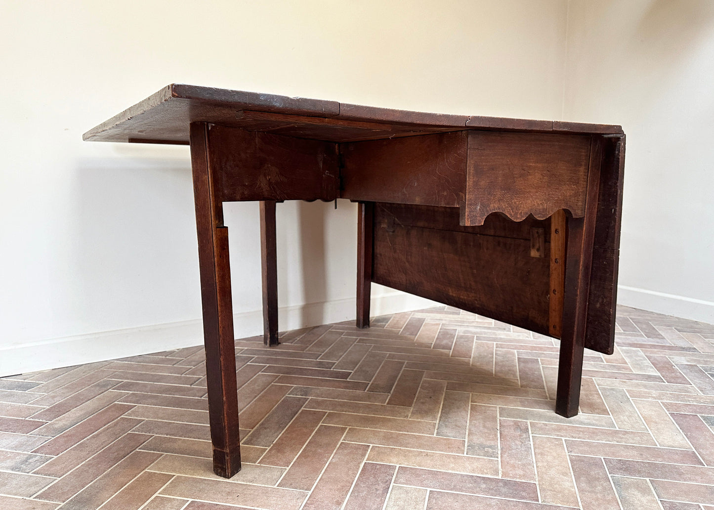 Georgian Drop Leaf Dining Table