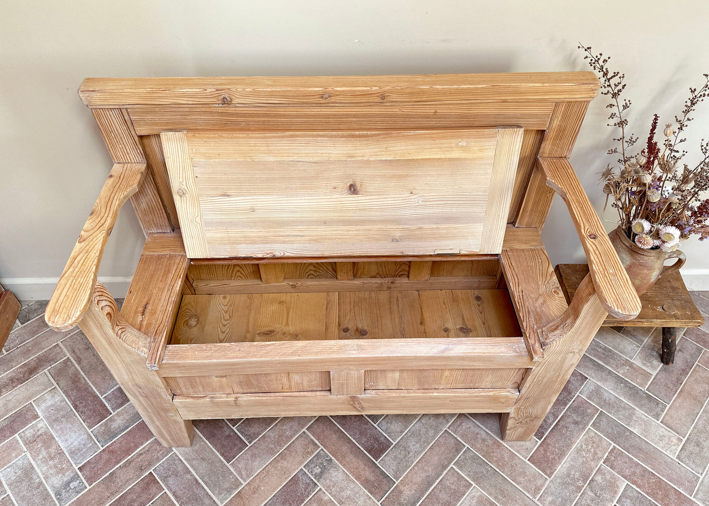 Pitch Pine Box Bench