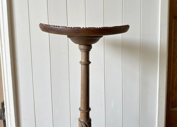 Arts & Crafts Oak Table