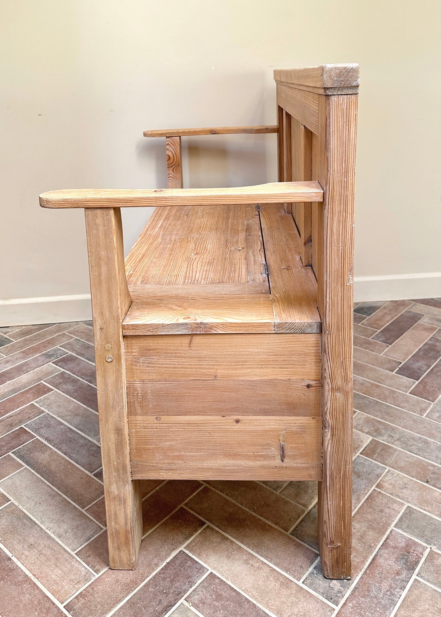 Pitch Pine Box Bench