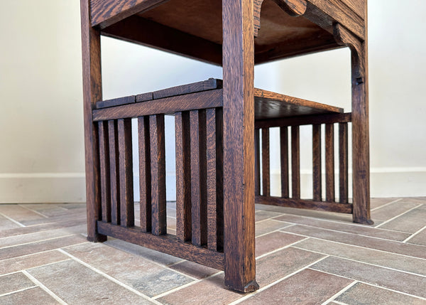 Arts & Crafts Oak Table