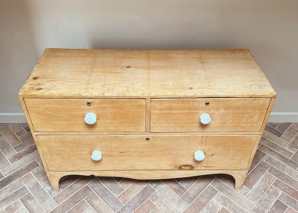 Short Pine Chest of Drawers