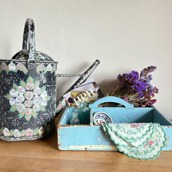 Gold Cottage Garden Mystery Gift Box